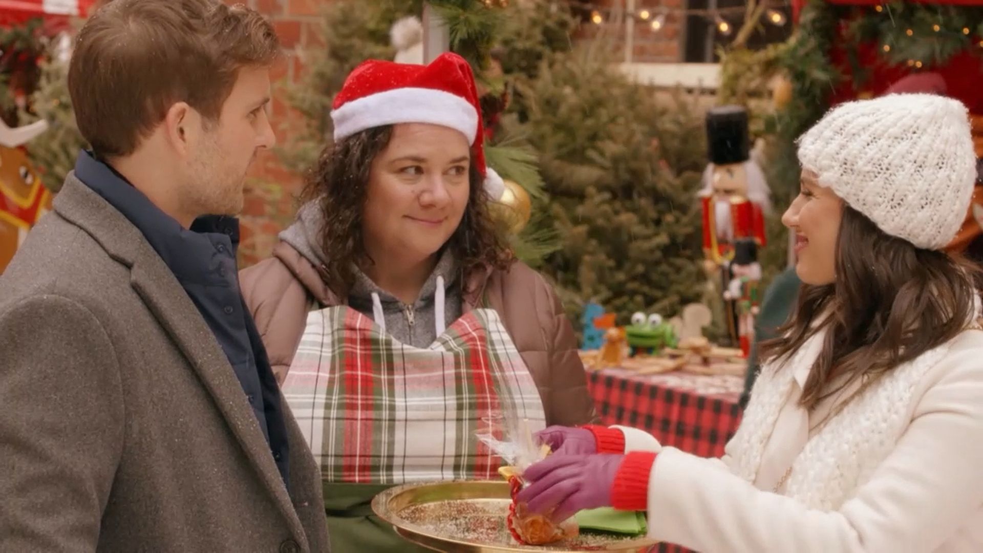 Watch Falling in Love at Christmas live or ondemand Freeview Australia