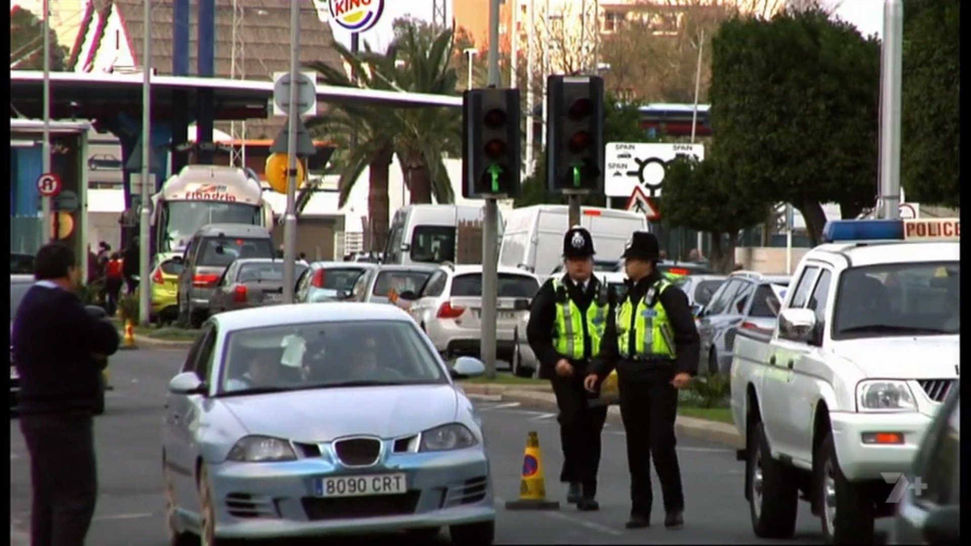 Watch World's Most Extreme Airports live or ondemand Freeview Australia